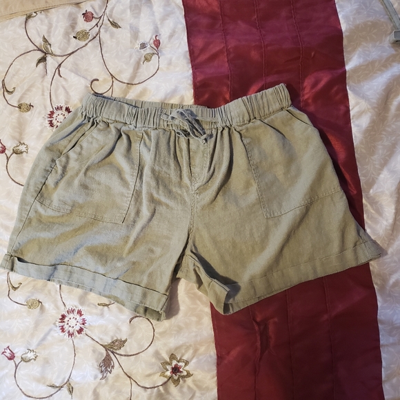 Just Living Linen Elastic Waist Shorts 
